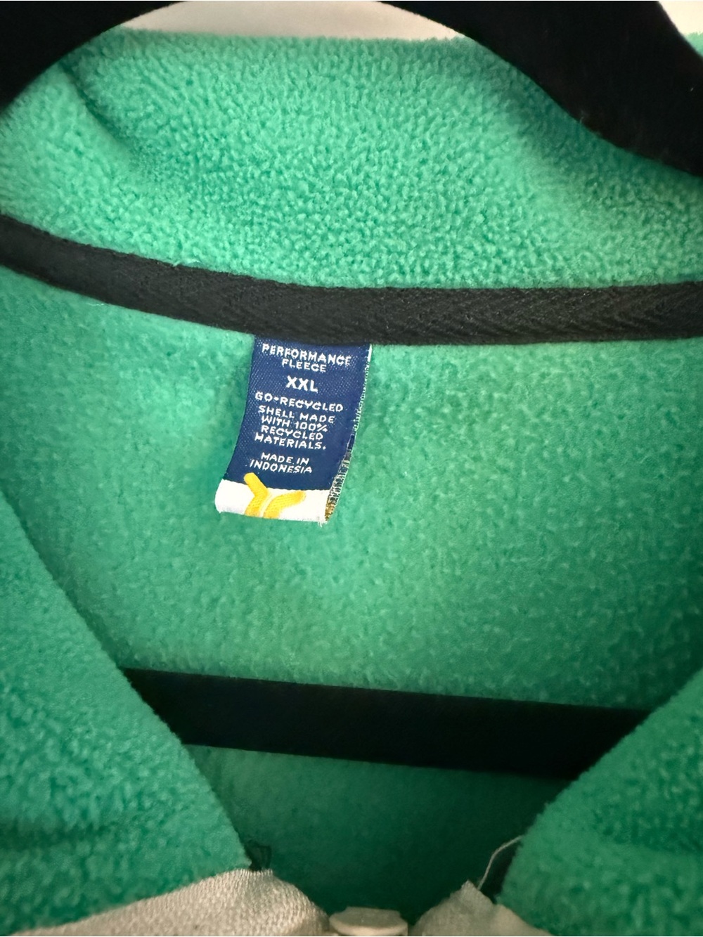 Old Navy Green and Black Fleece Pullover with Patch - Picture 3 of 7